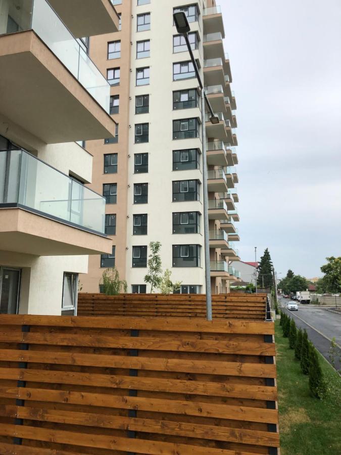Cozy 2-Room Penthouse Lakeview W14 布加勒斯特 外观 照片